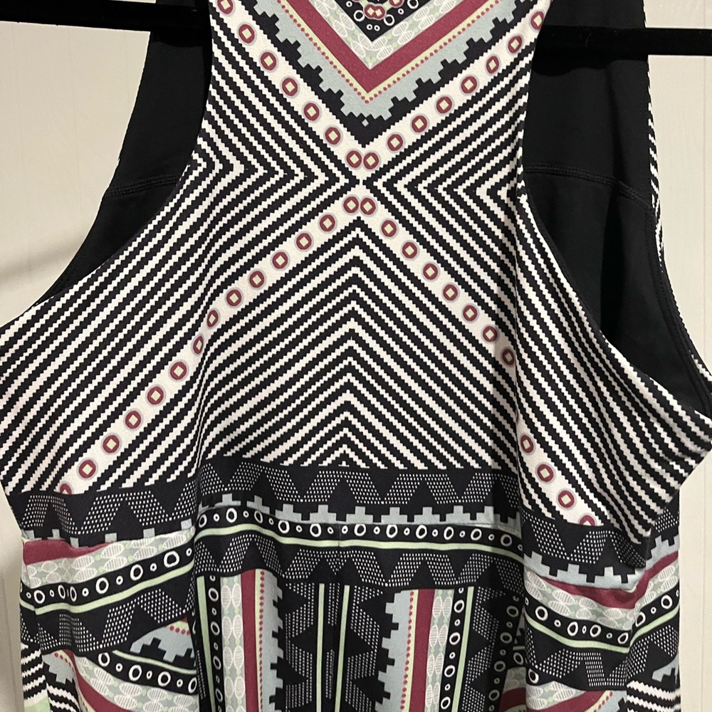 PrAna Geometric Midi Dress in Black, White, and Red - Picture 8 of 8